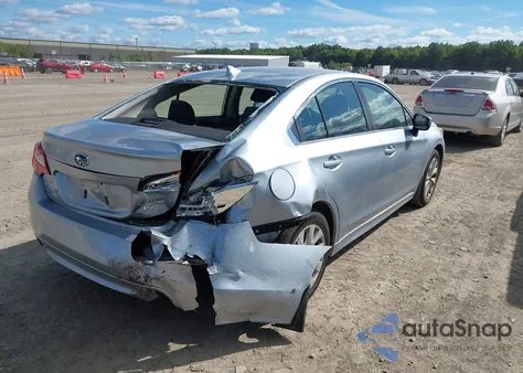 2017 Subaru Legacy 2.5I Premium z USA, uszkodzony, nr VIN 4S3BNAC63H3040888